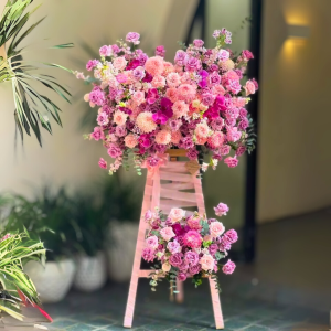 Kệ Hoa Khai Trương Hồng Tím Sang Trọng